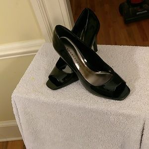Apostrophe bran heels